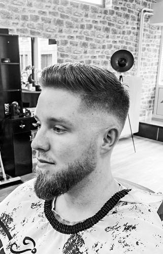 Deno's Barbersalon Kunde Beispielschnitt